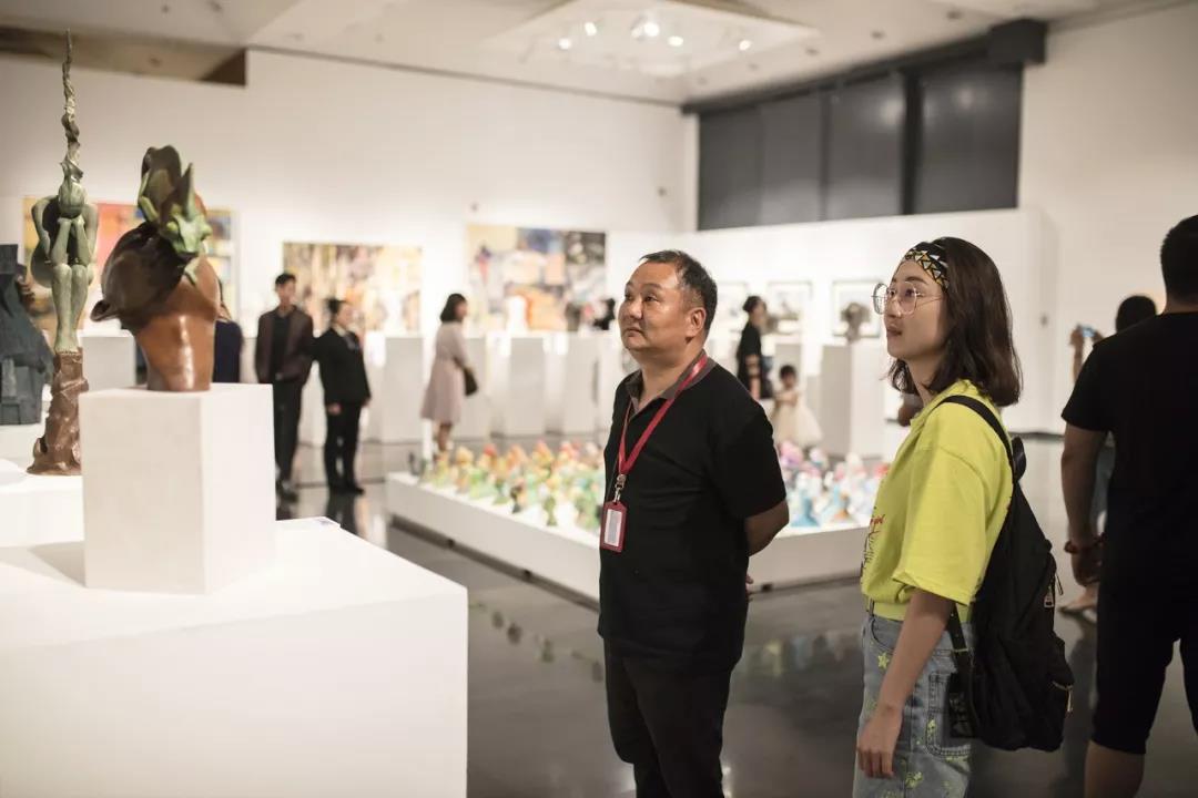 201905130yanjiusheng16.jpg