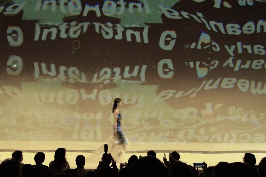 20190521zouxiu5.jpg