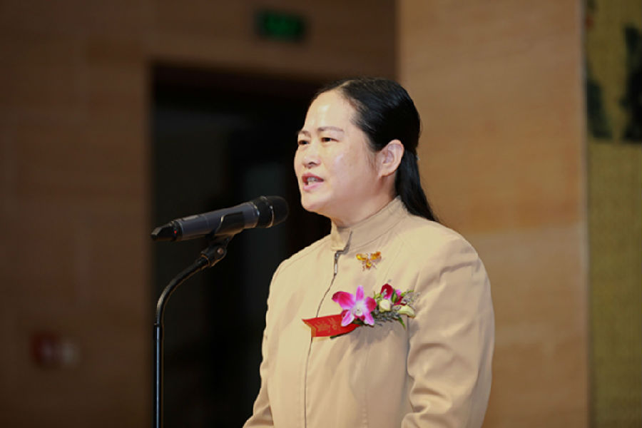 20191126zhaungshouhong9.jpg